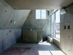 تصاویر؛ خلاقیت معمار ژاپنی در طراحی خانه ای در زمین «24 متری»