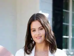 عکس؛ سفر در زمان؛ «سلنا گومز 15 ساله در ایام نوجوانی»؛ سال 1386