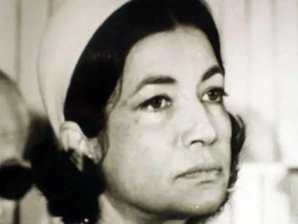 عکس؛ سفر در زمان؛ «اشرف پهلوی در کنار جواهر لعل نهرو در سفر هند»؛ دهه 30