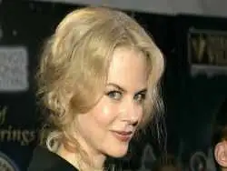 عکس؛ سفر در زمان؛ «نیکول کیدمن 38 ساله در کنار پدرش آنتونی»؛ سال 1383