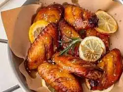 طرز تهیه بال دوغی ترد و کریسپی در ماهیتابه