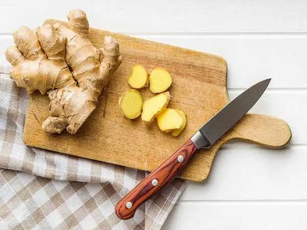 خواص زنجبیل : بهترین زمان مصرف زنجبیل؛ مصرف روزانه زنجبیل چقدر است ؟ طریقه مصرف زنجبیل