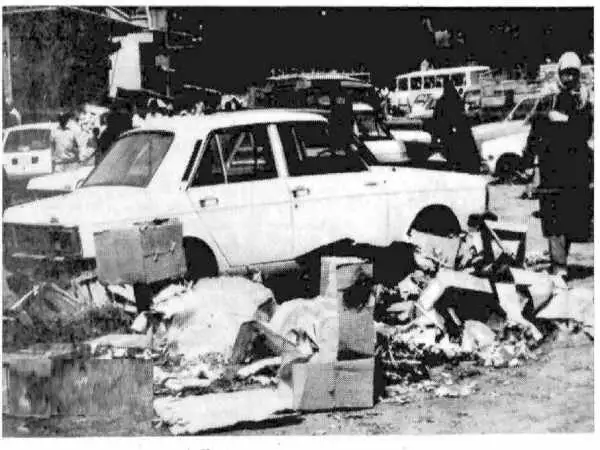 تصاویر؛ سفر در زمان؛ عکس های زشت انباشت زباله در معابر تهران خبرساز شد!