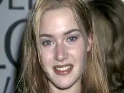 عکس؛ سفر در زمان؛ «رُز فیلم تایتانیک» در 3 سالگی؛ سال 1357