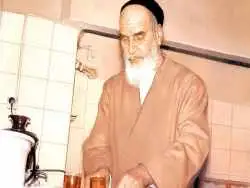 عکس؛ سفر به تاریخ؛ «امام خمینی (ره)» در کنار برادر بزرگترشان «آیت الله پسندیده»