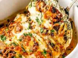 طرز تهیه چیکن کسترول؛ یک غذای خوشمزه و شیک برای مهمانی