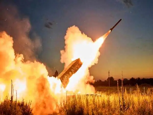 عکس؛ موشک های ضدپهپاد روسی از راه رسیدند