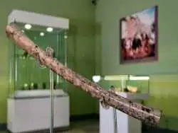 «فلوت» 8 هزار سالۀ ایرانی که در شاهرود کشف شد