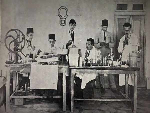 عکس؛ سفر به تهران قدیم؛ 80 سال پیش؛ شعب فروش تریاک در تهران مشخص شد