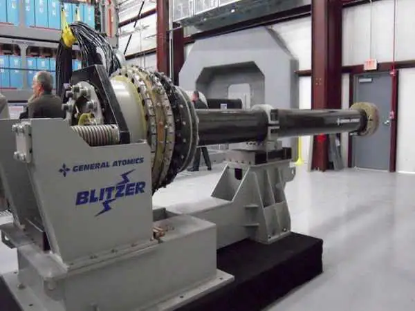 معرفی قدرتمندترین سلاح های الکترومغناطیسی جهان