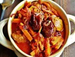 طرز تهیه خورشت هویج به روش اصیل تبریزی 