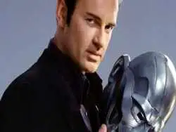 جولین مک مان، بازیگر دکتر دووم در فیلم های fantastic four دار فانی را وداع گفت