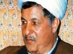 عکس؛ سفر در زمان؛ «هاشمی رفسنجانی در لباس ارتش و در کنار نوه هایش»؛ دهه 60