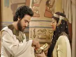 عکس؛ سفر در زمان؛ «بازیگران سریال یوسف پیامبر» در بیت رهبری؛ سال 94