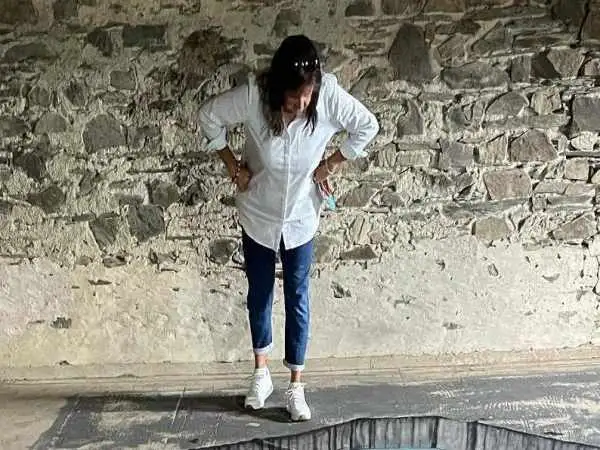 عکس؛ هنر خیابانی؛ خلاقیت هنرمند انگلیسی که «کف اتاق» را به «درّۀ عمیق» تبدیل کرده است