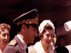 عکس؛ سفر در زمان؛ تفرج «ثریا» همسر دوم محمدرضا پهلوی در اسپانیا؛ سال 1336