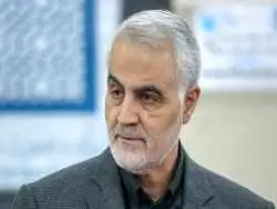 عکس؛ سفر در زمان؛ «سردار سلیمانی در خردسالی و سوار بر سه چرخه»؛ دهه 30