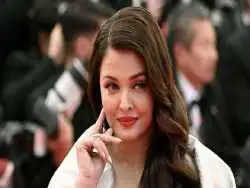 تصاویر؛ سفر در زمان؛ ظاهر خاص «آیشواریا رای» در 34 سالگی؛ سال 1386