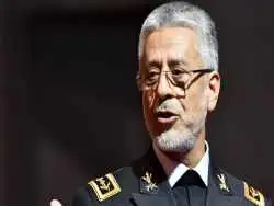 عکس؛ سفر در زمان؛ «سرلشکر موسوی و دریادار سیاری روی عرشه کشتی»؛ دهه 90