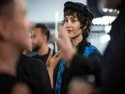 تصاویر؛ فرشته حسینی با کلاه سنتی افغانستان در جشنواره فیلم کارلووی واری