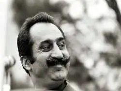 عکس؛ سفر در زمان؛ بدرقه داریوش فروهر به سمت جبهه