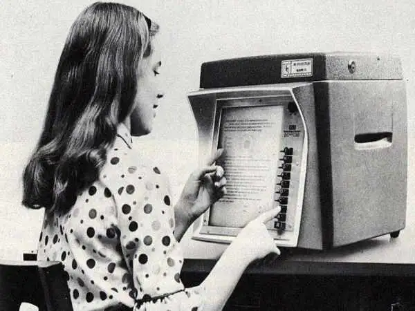 کتابی که 63 سال قبل، تکنولوژی های امروزی را پیش بینی کرده بود