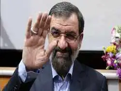 عکس؛ سفر زمان؛ نوه های خردسال «محسن رضایی» در آغوش پدربزرگ؛ سال 1400