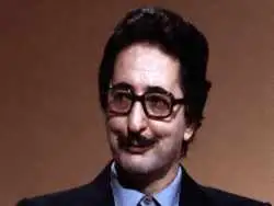 عکس؛ سفر در زمان؛ «ابوالحسن بنی صدر در یک دادگاه» در 63 سالگی؛ سال 1375