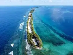 چرا «همۀ مردم این کشور باریک» دارند مهاجرت می کنند؟