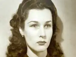 عکس؛ سفر در زمان؛ «فوزیه همسر محمدرضا پهلوی در کنار پسر مصری اش»؛ دهه 40