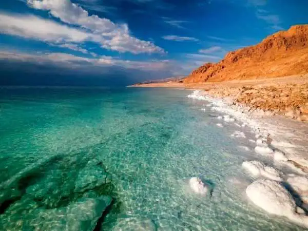 پست ترین نقطه زمین روی خشکی کجا است؟