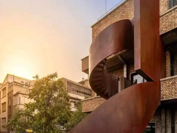 تصاویر؛ معماری خاص خانه شاملو؛ پلتفرمی فرهنگی از بازسازی تا گشایش به روی شهر