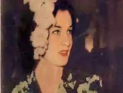 عکس؛ سفر در زمان؛ بازدید «فوزیه، ملکه مصری ایران» از یک نمایشگاه در قاهره؛ دهه 20