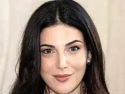 تصاویر؛ زندگی خصوصی، عکس های شخصی و بیوگرافی رزان جمال 