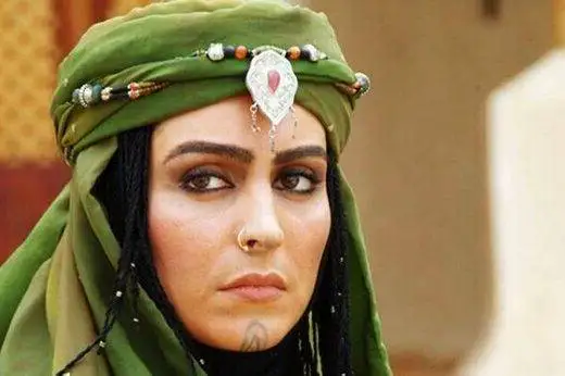 عکس؛ سفر زمان؛ چهرۀ «جاریه خواهر مختار» (مختارنامه) در آخرین سریالش قبل از فوت؛ سال 98