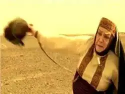 عکس؛ سفر در زمان؛ «قمر مادر وهب نصرانی» سریال مختار در 72 سالگی؛ سال 1400