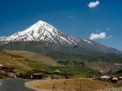 عکس؛ سفر در زمان؛ جاده هراز در اوج بحران های سیاسی افتتاح شد!