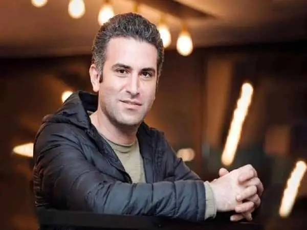 عکس؛ پست احساسی هوتن شکیبا برای تینا پاکروان