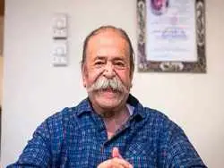 عکس؛ سفر به تاریخ؛ چهرۀ «محمدعلی کشاورز» در 34 سالگی در اولین فیلمش؛ دهۀ 40