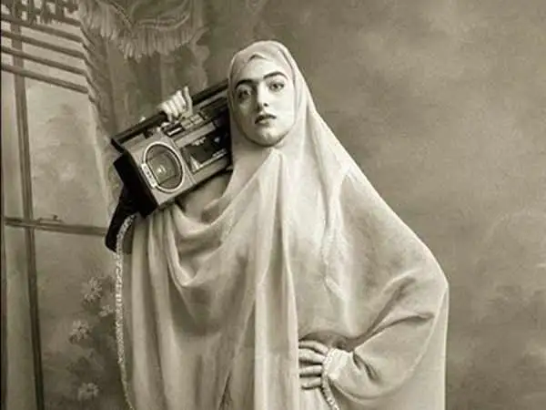 سفر در زمان؛ با دنیای زنان دوره قاجار آشنا شوید