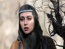 عکس؛ سفر زمان؛ چهرۀ متفاوت «گلنار» (سریال گیلدخت) در پشت صحنۀ یک فیلم؛ سال 1397