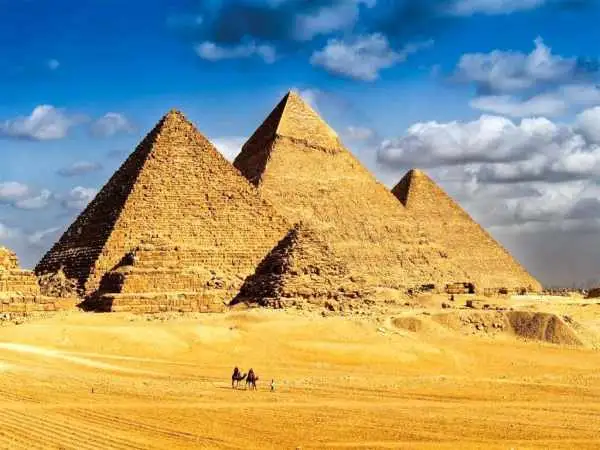 زمان ساخت هرم بزرگ جیزه هم زمان با شواهد جدید از سازندگان واقعی آن زیر سؤال رفت!