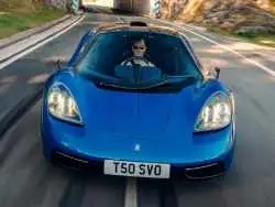 تصاویر؛ ماشین هایی که فرمان وسط بودند؛ خاص ترین خودروهای دنیا