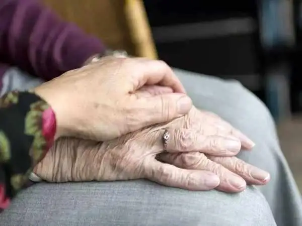 یافته های بحث برانگیز؛ پیرشدن فرآیندی واگیردار است