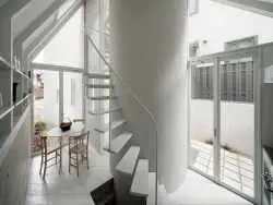 تصاویر؛ معماری جالب کلبه درویشی 59 متری در ژاپن!