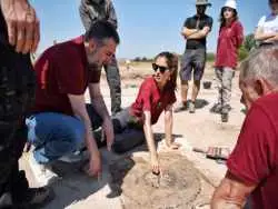 کشف «موزاییک» 1500 ساله که «نام امپراتور» بر روی آن حک شده است