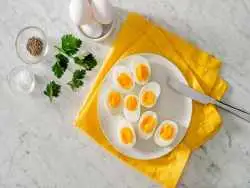 خوردن تخم مرغ هر روز ممکن است کلسترول شما را کاهش دهد