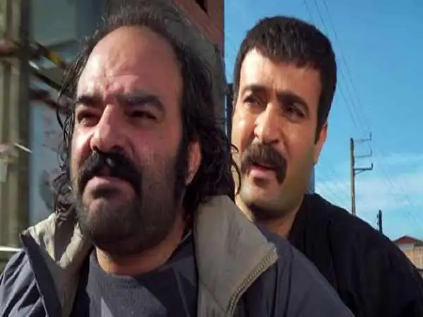 عکس؛ سفر در زمان؛ «کاووس خلافکار و ارسطو» در پشت صحنه سریال پایتخت 6؛ سال 98