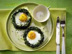 طرز تهیه نرگسی اسفناج؛ یک غذای سالم و مقوی