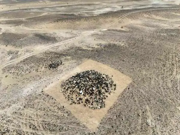 کشف کوزه های عراقی در قبرهای 5 هزار سالۀ عمانی